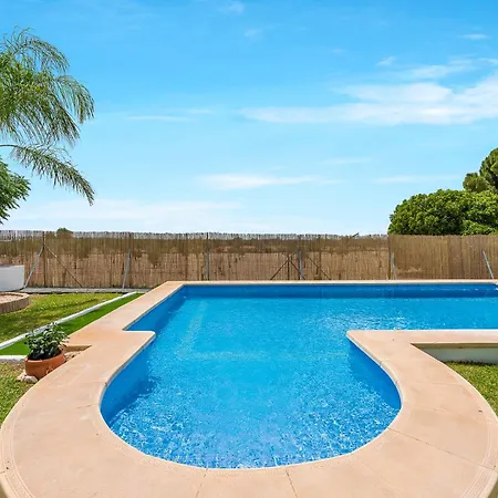 Dehesa De Yeguas Holiday home *